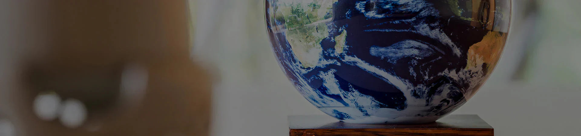 MOVA Earth with Clouds Globe