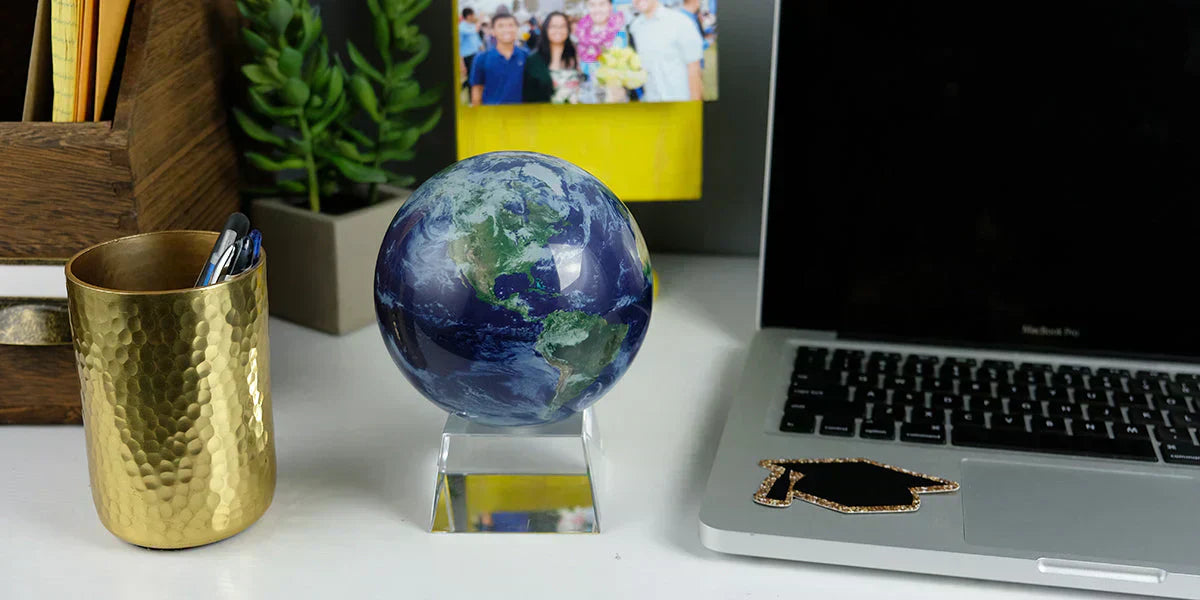 Looking for the perfect graduation gift? Discover our guide to inspiring MOVA Globes, each paired with motivational quotes to celebrate grads entering their next chapter.