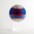 将图像加载到图库查看器中， MLB® CUBS™ GLOBE 小熊队 (区域限定)
