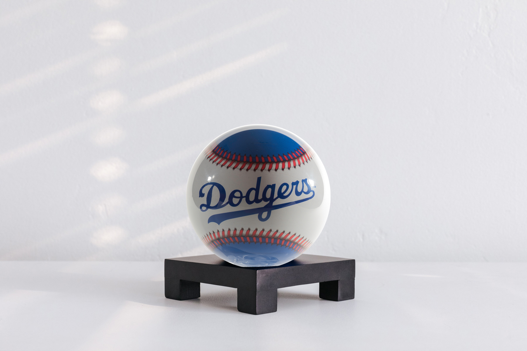 MLB® DODGERS™ GLOBE (Region Limit)