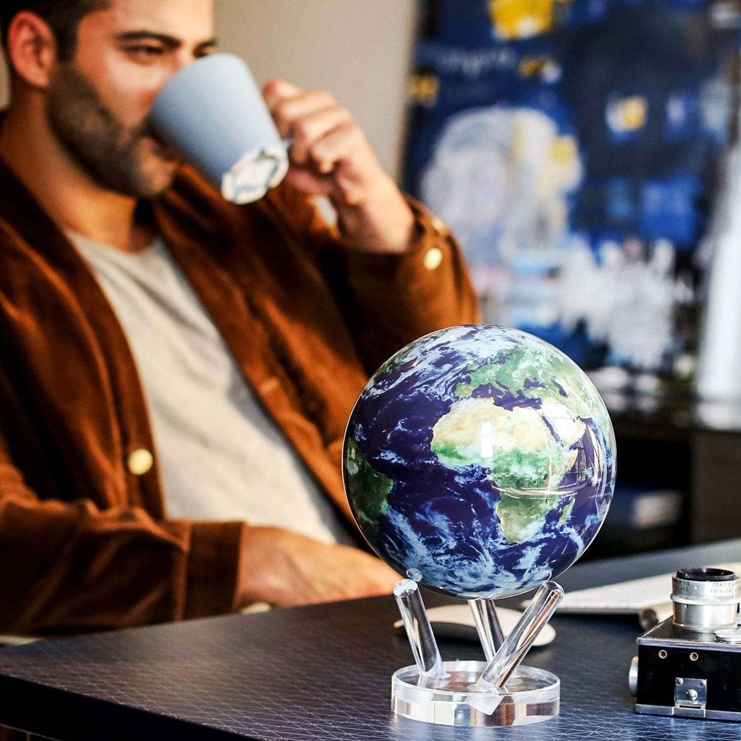 新品・正規品 EARTH WITH CLOUDS MOVA Globe 6インチ MOVA Globes | Earth with Clouds | Innovative Rotating Globe Decor