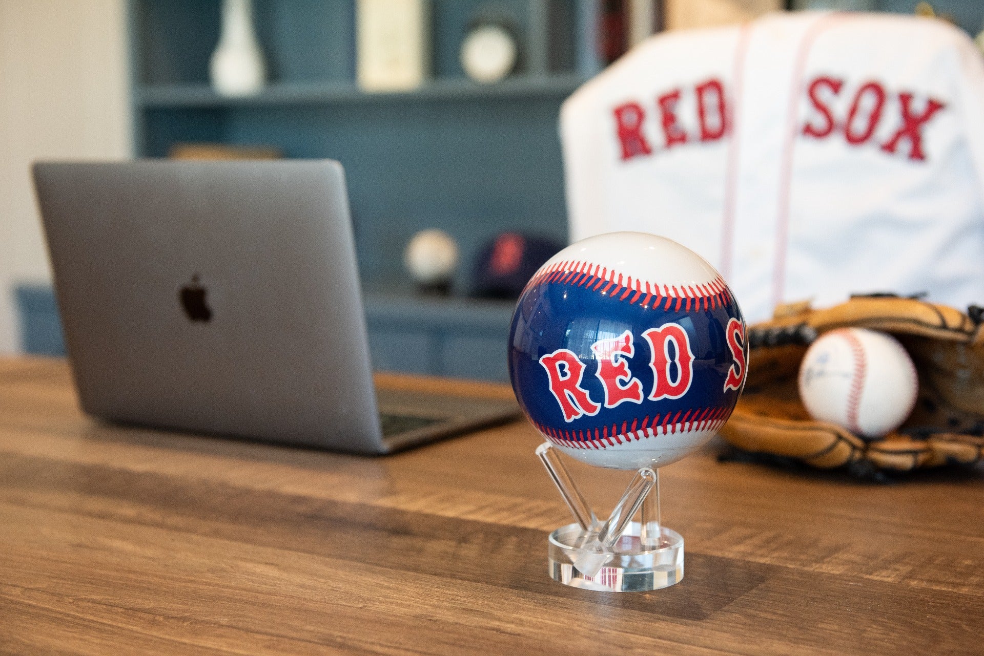 MLB® RED SOX™ GLOBE (Region Limit)